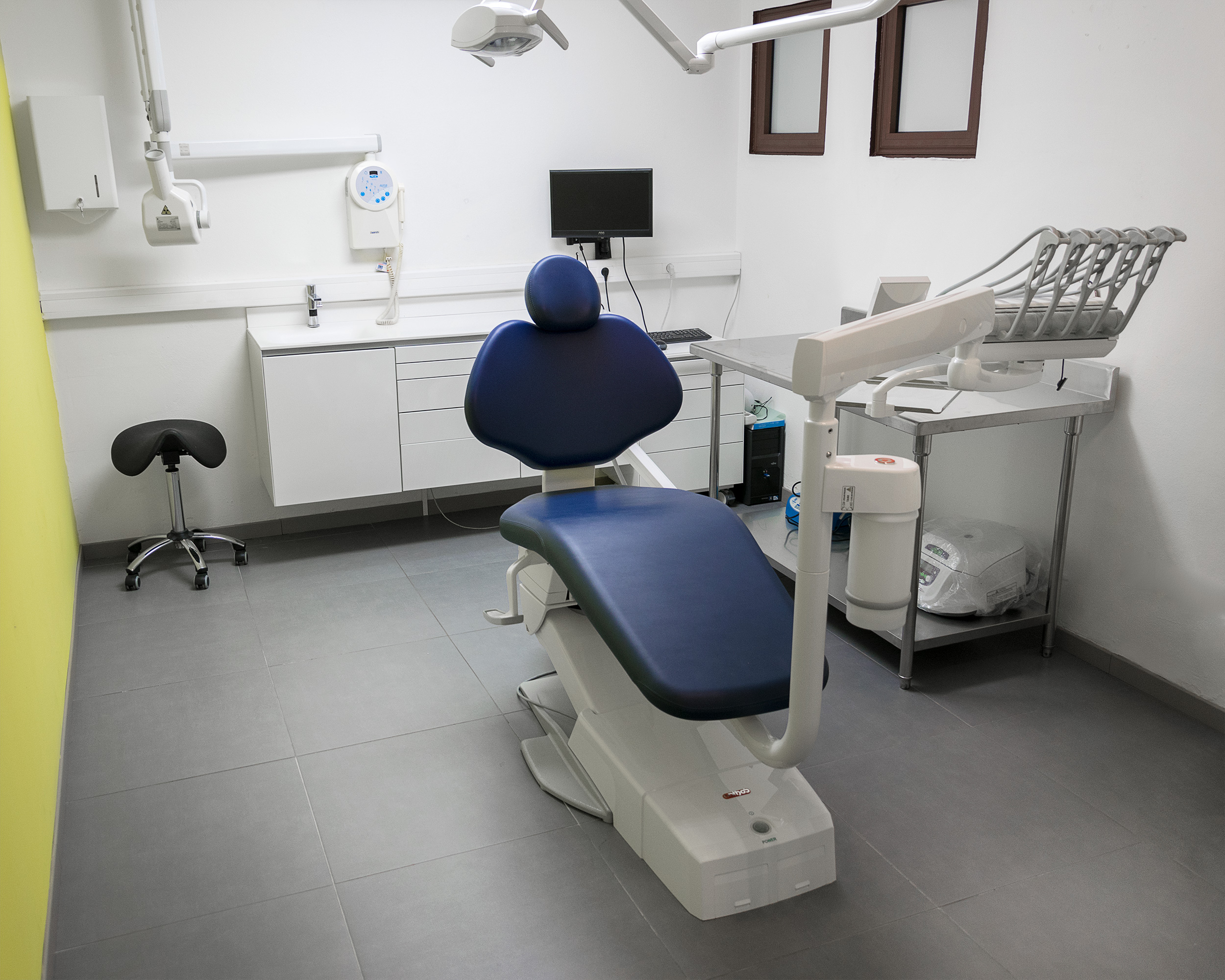 Dentiste à La Réunion | Dr Sicard, Dr Moussa et Dr Chomicki à La Possession